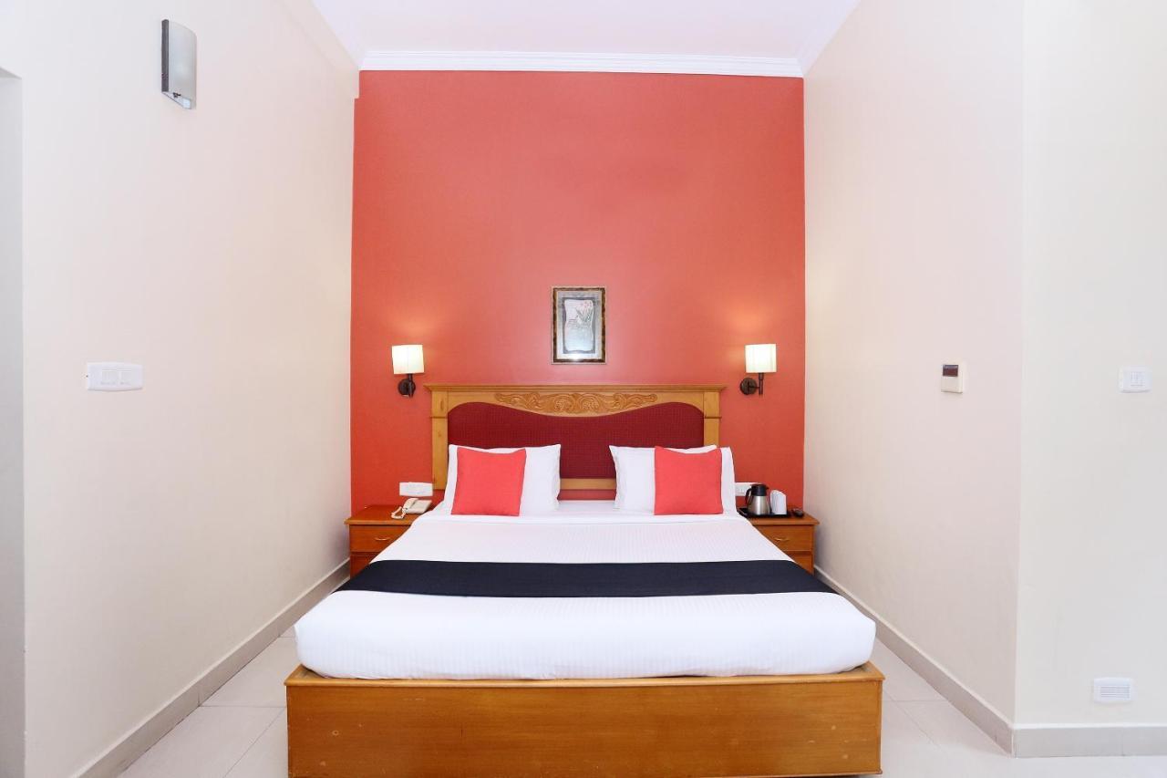 Hotel Capital O 45944 Club 7 Tiruvalla Exteriér fotografie
